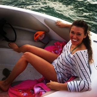 Rachel Platten feet photo 6