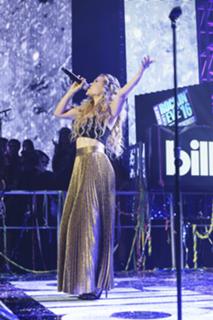 Rachel Platten feet photo 19
