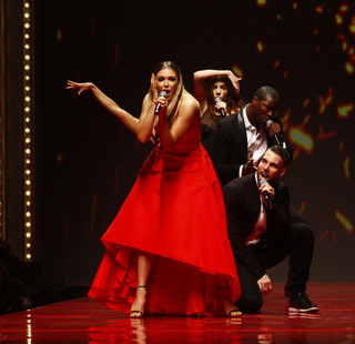 Rachel Platten feet photo 3