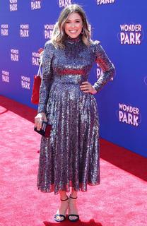 Rachel Platten feet photo 9