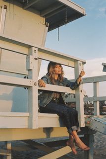 Rachel Platten feet photo 1