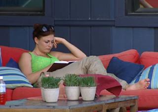 Rachel Reilly feet photo 11