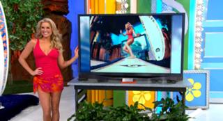 Rachel Reynolds feet photo thumbnail