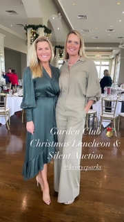 Rachel Reynolds feet photo thumbnail