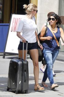 Rachel Riley feet photo thumbnail