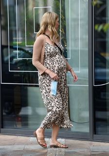 Rachel Riley feet photo thumbnail