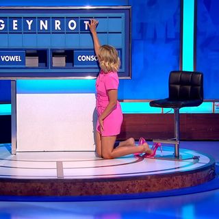 Rachel Riley feet photo 1