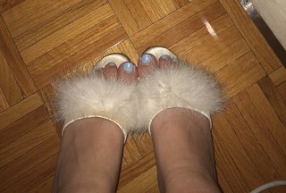 Rachel Sennott feet photo thumbnail