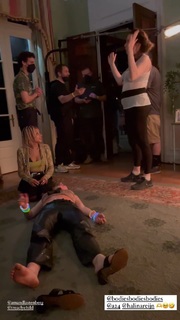 Rachel Sennott feet photo thumbnail