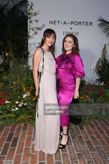 Rachel Sennott feet photo thumbnail