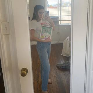 Rachel Sennott feet photo thumbnail