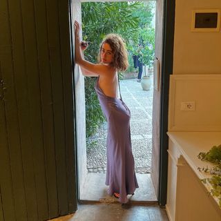 Rachel Sennott feet photo thumbnail