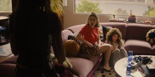 Rachel Sennott feet photo thumbnail