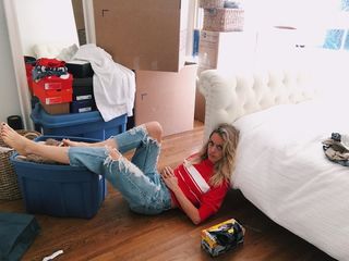 Rachel Skarsten feet photo 17