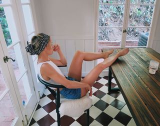 Rachel Skarsten feet photo 16