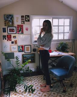 Rachel Skarsten feet photo 2