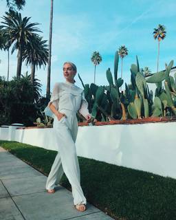 Rachel Skarsten feet photo 8