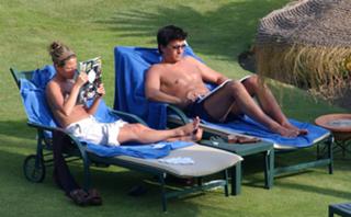 Rachel Stevens feet photo thumbnail