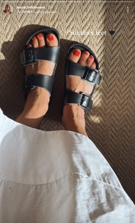 Rachel Stevens feet photo thumbnail