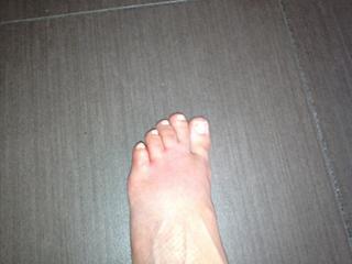 Rachel Stevens feet photo thumbnail