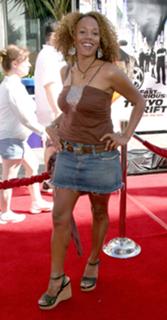 Rachel True feet photo 2