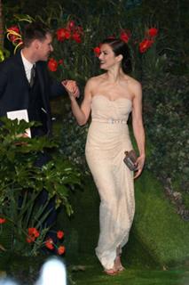 Rachel Weisz feet photo thumbnail