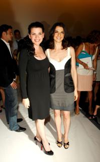 Rachel Weisz feet photo thumbnail