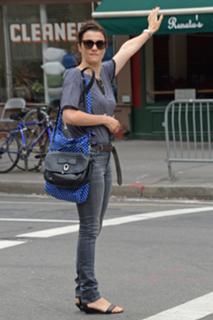 Rachel Weisz feet photo thumbnail