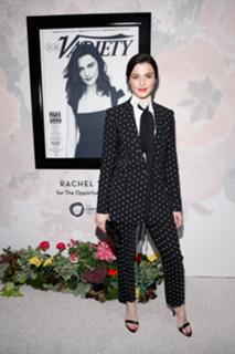 Rachel Weisz feet photo thumbnail