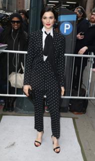 Rachel Weisz feet photo thumbnail