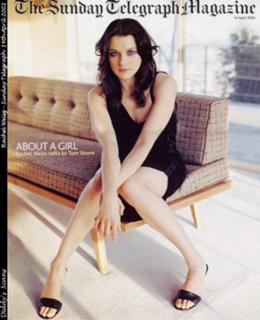 Rachel Weisz feet photo thumbnail