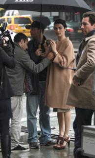 Rachel Weisz feet photo thumbnail