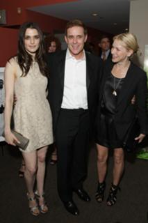 Rachel Weisz feet photo thumbnail