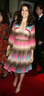 Rachel Weisz feet photo thumbnail