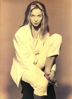 Rachel Williams feet photo 3