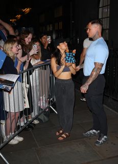 Rachel Zegler feet photo thumbnail