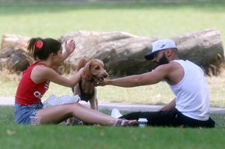 Rachel Zegler feet photo thumbnail