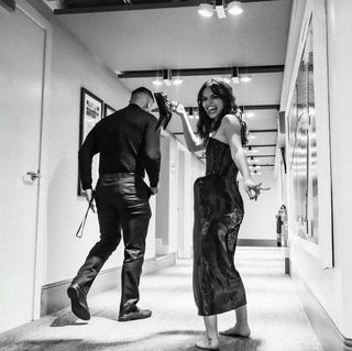 Rachel Zegler feet photo thumbnail