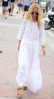 Rachel Zoe feet photo 4