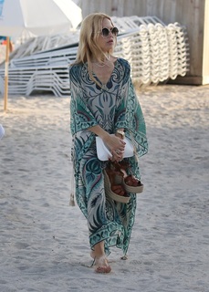 Rachel Zoe feet photo 13