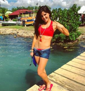 Rachele Brooke Smith feet photo 13