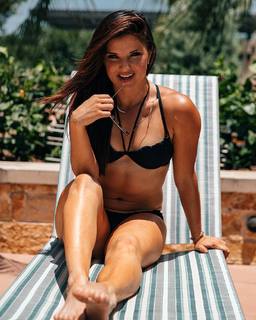 Rachele Brooke Smith feet photo 4