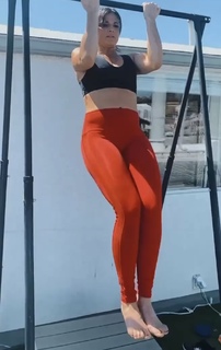 Rachele Brooke Smith feet photo 1