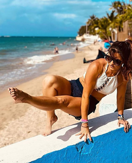 Rachele Brooke Smith feet photo 12