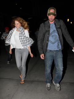 Rachelle Lefevre feet photo thumbnail