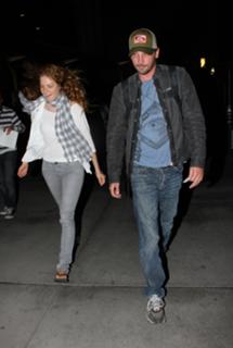Rachelle Lefevre feet photo thumbnail