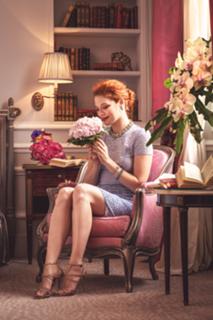 Rachelle Lefevre feet photo thumbnail