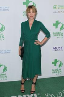 Radha Mitchell feet photo thumbnail