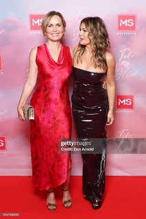 Radha Mitchell feet photo thumbnail