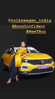 Radhika Apte feet photo thumbnail